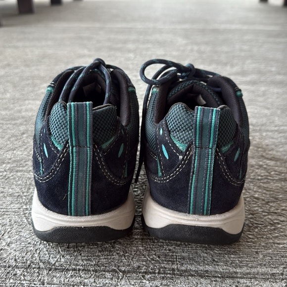 L.L. Bean | Vertigrip Hiking Lace Up Shoes - Picture 4 of 7